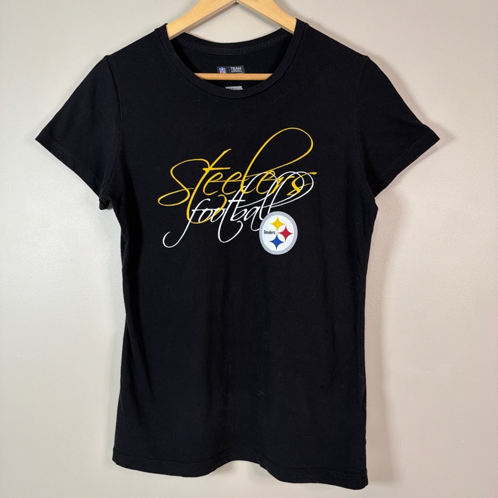 NFL Black and Yellow PITTSBURGH‎ Steelers Women's LG short sleeve t-shirt